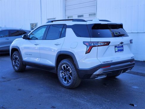 New 2026 Chevrolet Equinox ACTIV w/ Convenience Package III image 3