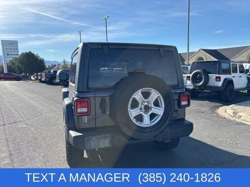Used 2021 Jeep Wrangler Sport S image 7