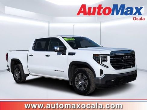 Used 2025 GMC Sierra 1500 SLT AWD/4WD image 1