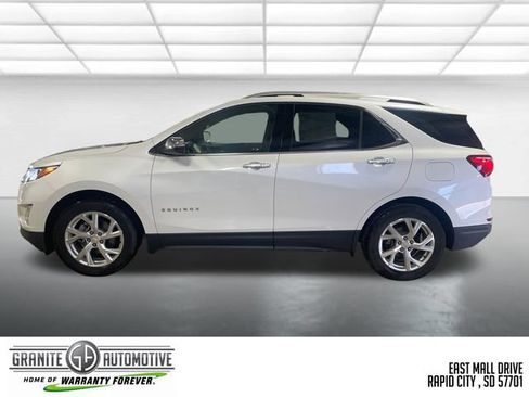 Used 2019 Chevrolet Equinox Premier w/ LPO, Cargo Package FWD image 2
