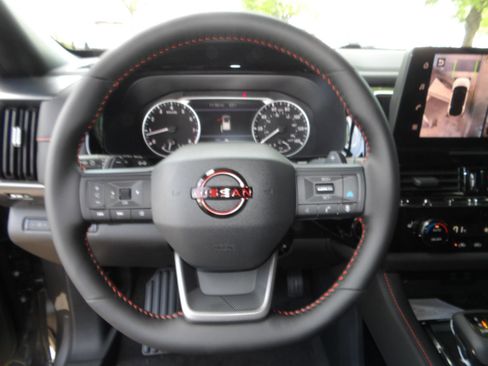New 2026 Nissan Pathfinder Rock Creek AWD/4WD image 32