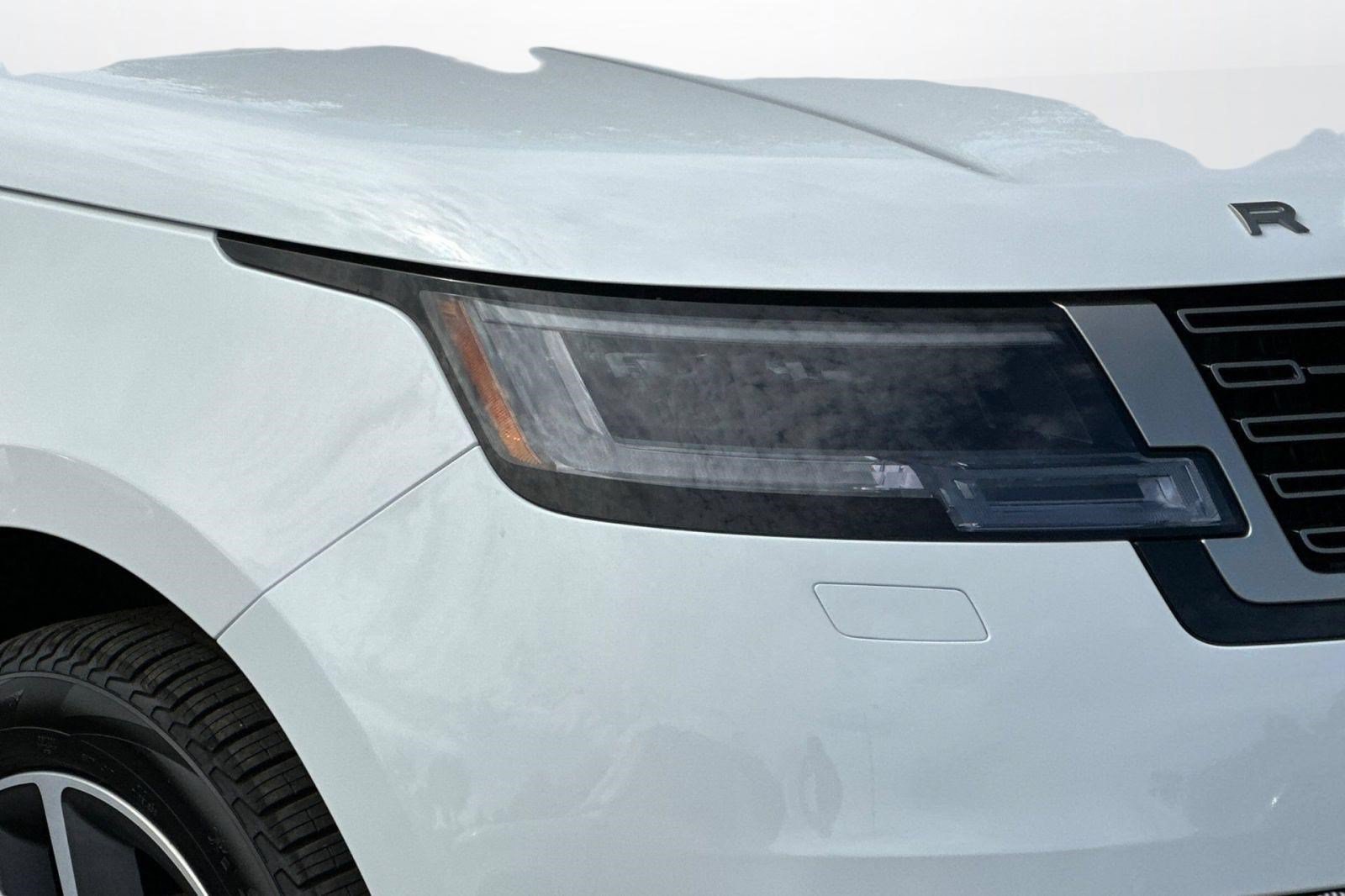 New 2026 Land Rover Range Rover SE AWD/4WD image 12