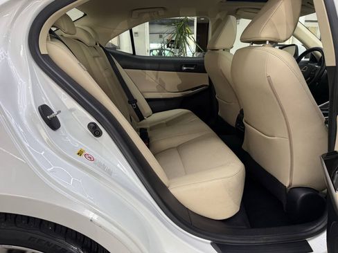 Used 2015 Lexus IS 250 AWD w/ Premium Package image 15