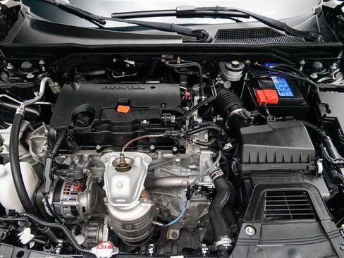 Used 2023 Honda Civic Sport image 10