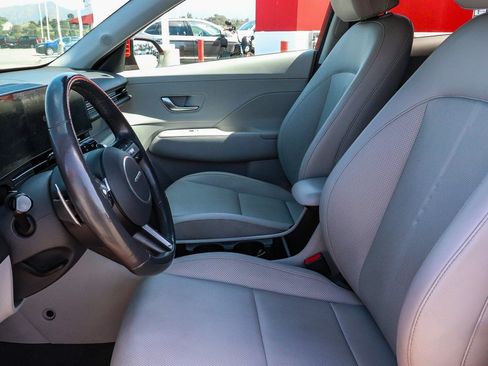 Used 2024 Hyundai Kona Limited AWD/4WD image 18