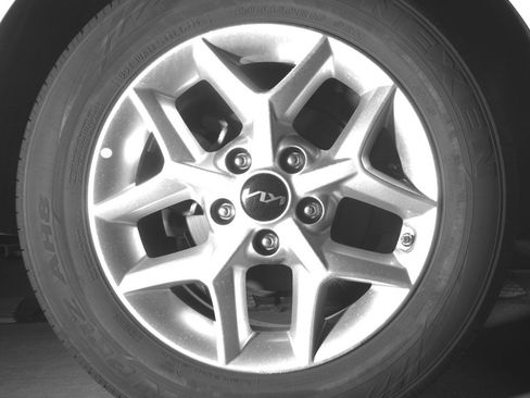 Used 2025 Kia Soul LX w/ LX Technology Package FWD image 20