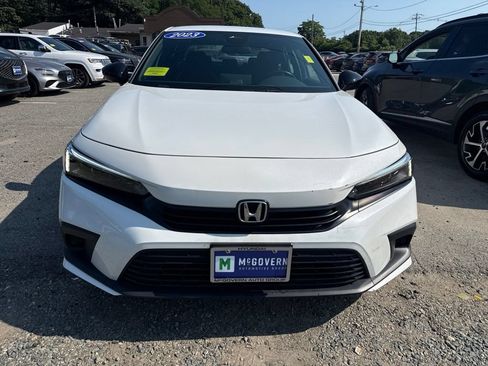 Used 2023 Honda Civic Sport image 2