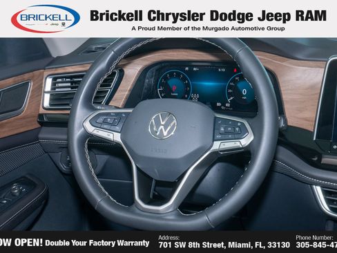 Used 2025 Volkswagen Atlas SE FWD image 23