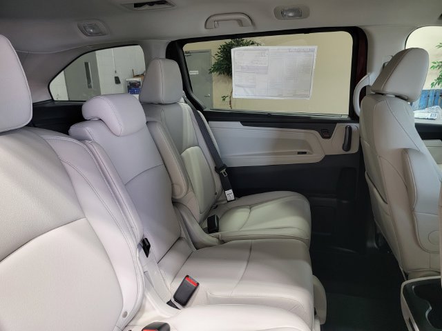 New 2027 Honda Odyssey EX-L image 14