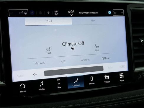 Used 2024 Chrysler Pacifica Select image 22