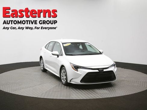 Used 2024 Toyota Corolla LE image 82