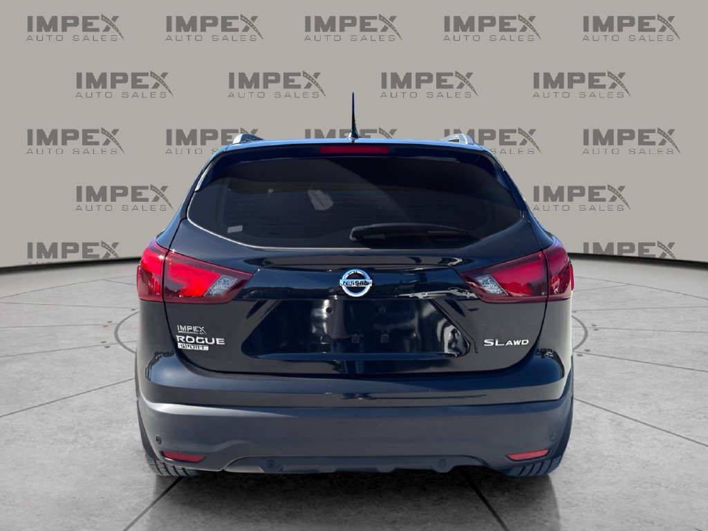 Used 2019 Nissan Rogue Sport SL w/ Premium Package AWD/4WD image 4