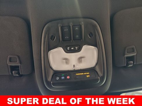 Used 2025 Chevrolet TrailBlazer RS w/ Convenience Package image 31