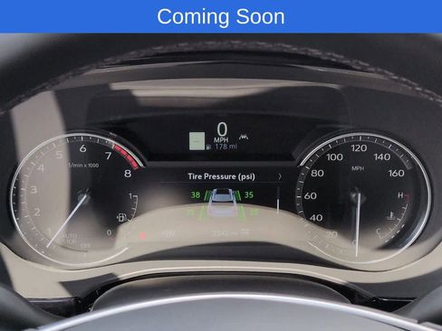 Used 2025 Cadillac XT5 Premium Luxury AWD/4WD image 33