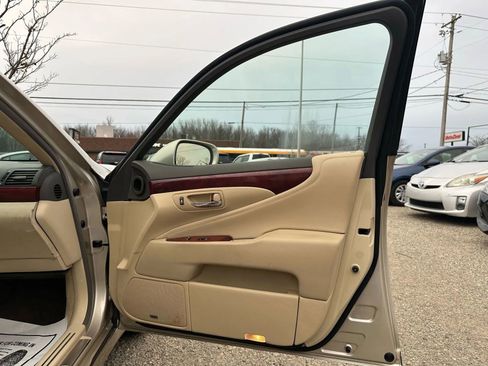 Used 2012 Lexus LS 460 AWD image 20