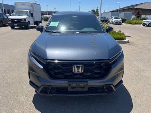 Used 2023 Honda CR-V Sport image 2