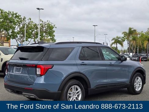 New 2026 Ford Explorer Active image 7