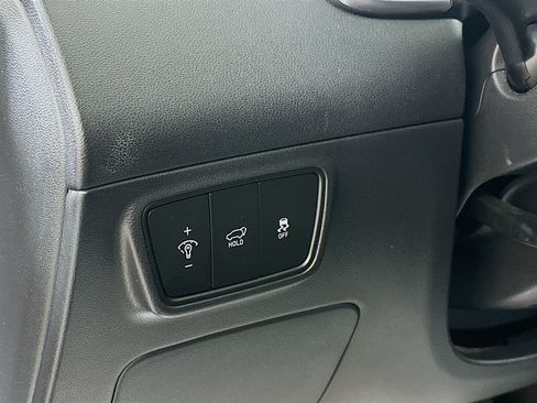 Certified 2024 Hyundai Tucson SEL AWD/4WD image 10