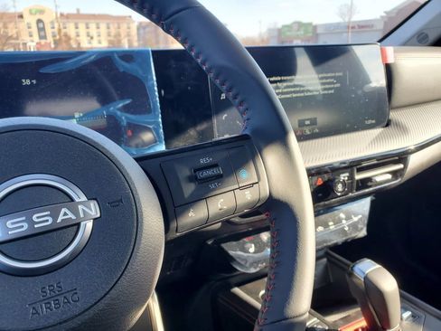 New 2026 Nissan Kicks SR image 21