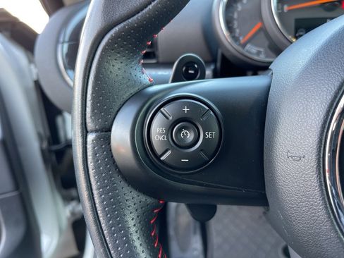 Used 2020 MINI Cooper Clubman S w/ Premium Package image 20