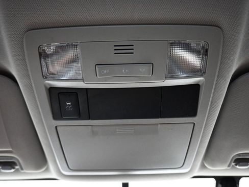 Used 2017 Toyota Tacoma SR5 w/ Tow Package image 22