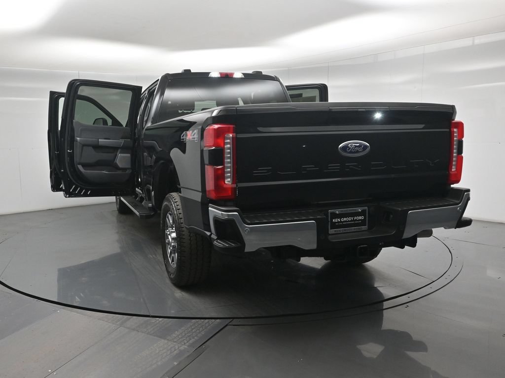 Certified 2025 Ford F250 Lariat AWD/4WD image 33
