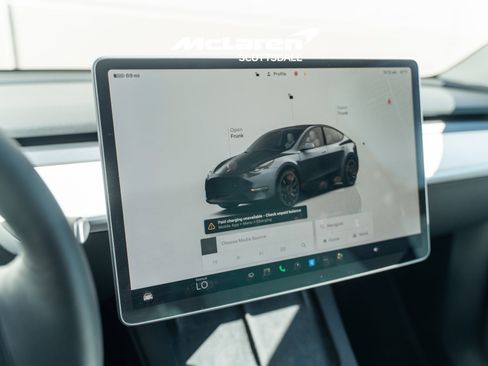 Used 2022 Tesla Model Y Performance image 16