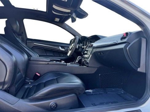 Used 2014 Mercedes-Benz C 63 AMG Coupe image 31