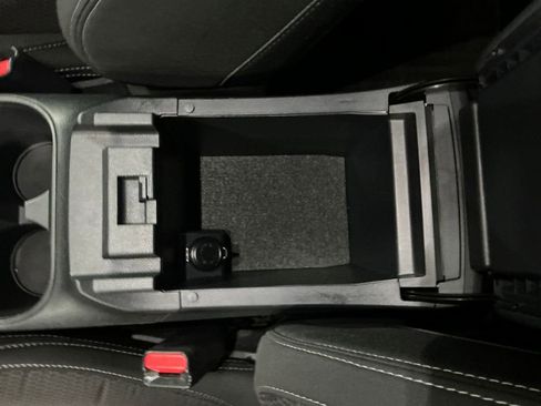 Used 2022 Subaru Outback Premium image 25