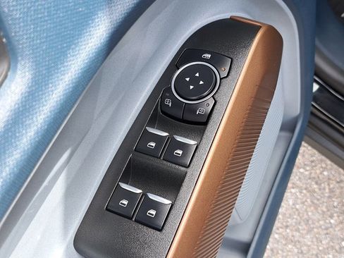 Certified 2023 Ford Maverick Lariat w/ Lariat Luxury Package image 22