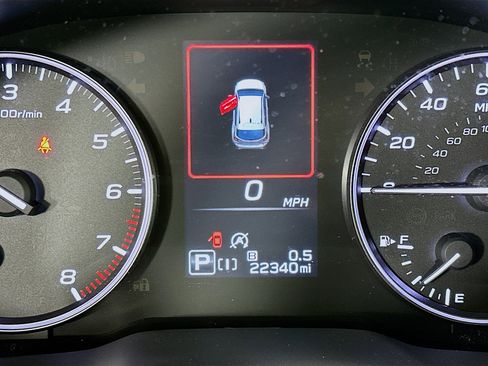 Used 2024 Subaru Crosstrek 2.0i Premium AWD/4WD image 19