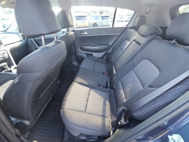 Used 2021 Kia Sportage LX AWD/4WD image 13