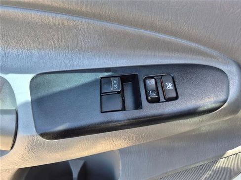 Used 2015 Toyota Tacoma 2WD Access Cab w/ Convenience Package image 11
