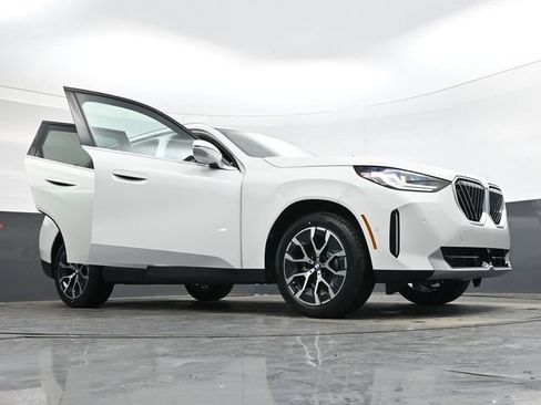 New 2026 BMW X3 xDrive30i w/ Convenience Package AWD/4WD image 44