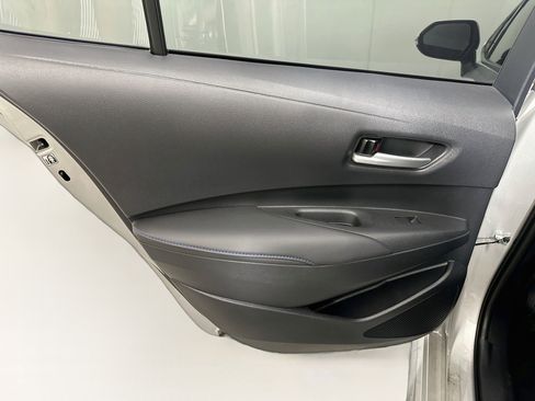 Used 2020 Toyota Corolla SE w/ Carpet Mat Package (TMS) FWD image 23