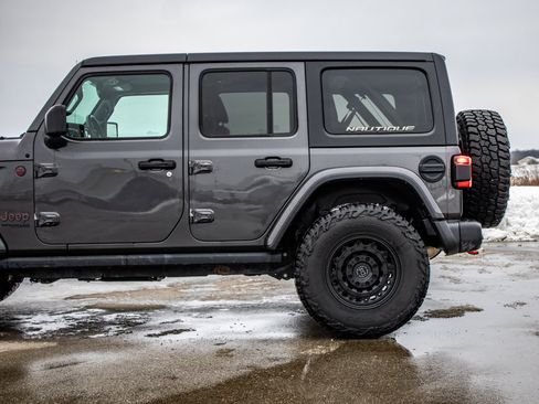 Used 2018 Jeep Wrangler Unlimited Rubicon image 22