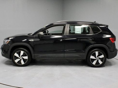 Used 2023 Volkswagen Taos S w/ Driver Assistance Package AWD/4WD image 7