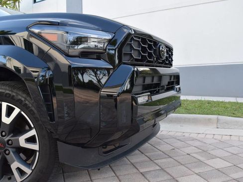 Used 2025 Toyota 4Runner TRD Sport Premium AWD/4WD image 15