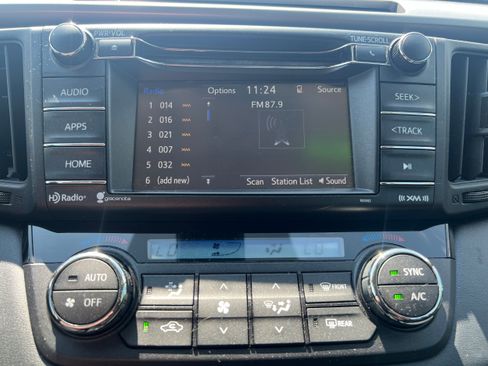 Used 2017 Toyota RAV4 XLE w/ All Weather Liner Package AWD/4WD image 19