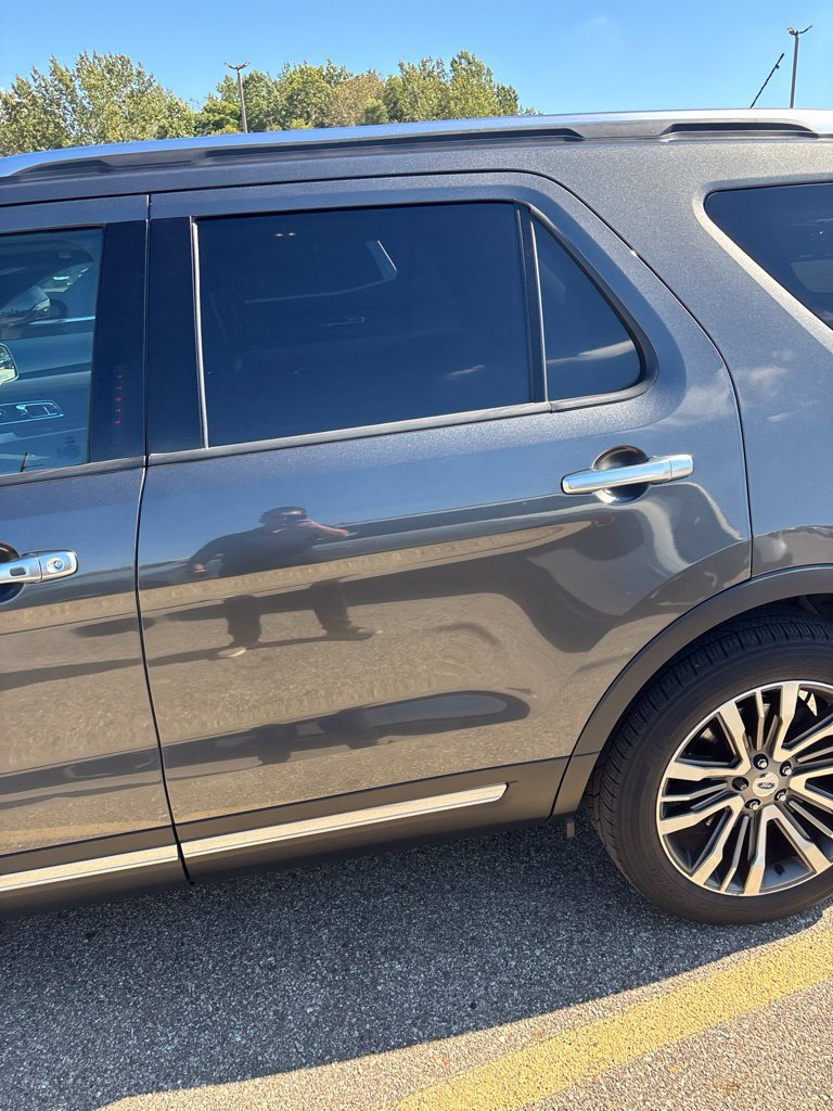 Used 2018 Ford Explorer Platinum AWD/4WD image 5