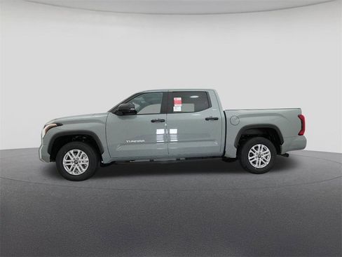 New 2026 Toyota Tundra SR5 image 19