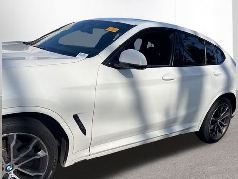 Used 2021 BMW X4 xDrive30i w/ M Sport Package image 2