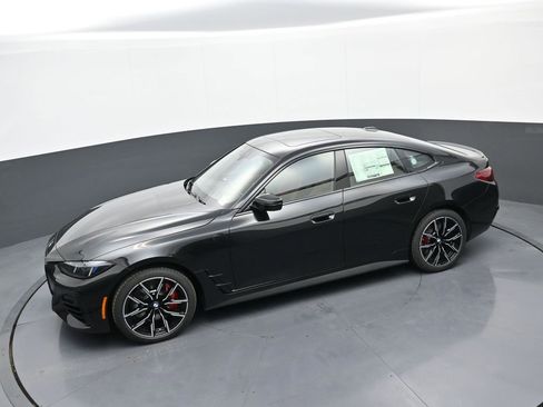 New 2026 BMW 430i xDrive w/ M Sport Package image 34