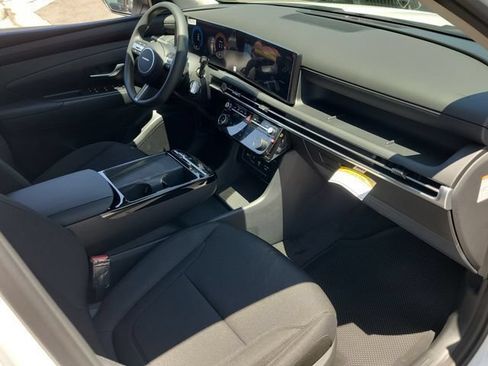 New 2026 Hyundai Tucson SEL FWD image 22