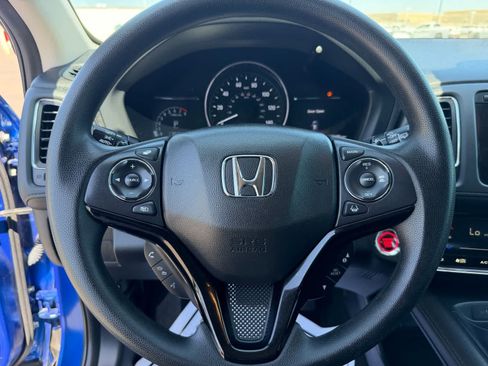 Used 2021 Honda HR-V EX image 16
