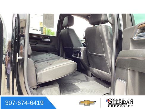 Used 2024 Chevrolet Silverado 2500 High Country w/ Technology Package AWD/4WD image 33