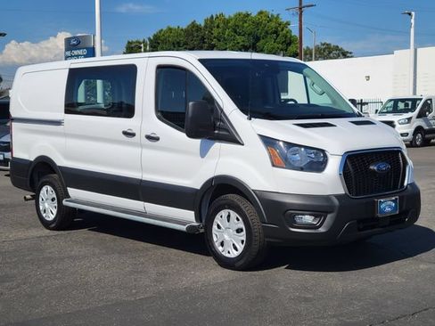 Used 2025 Ford Transit 250 Low Roof w/ Exterior Upgrade Package RWD image 29