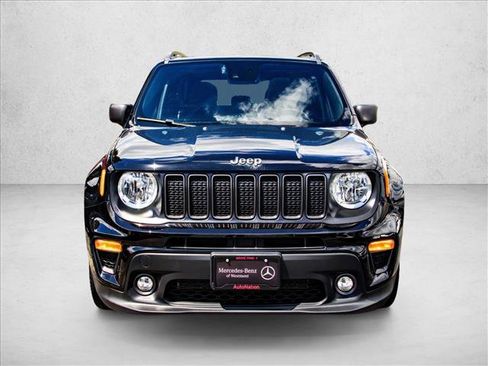 Used 2021 Jeep Renegade Latitude w/ Sun & Sound Group FWD image 2