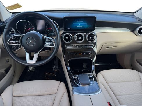 Used 2022 Mercedes-Benz GLC 300 image 10