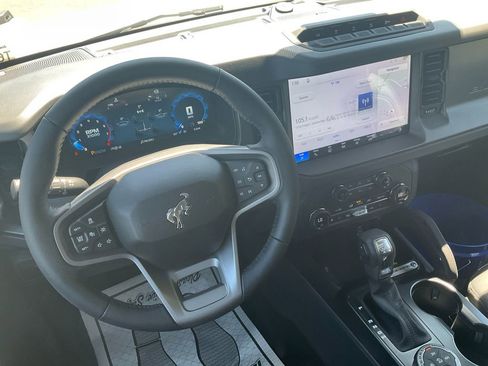 New 2026 Ford Bronco Badlands AWD/4WD image 25
